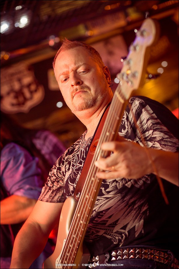 20131201_0025_CA2_9303