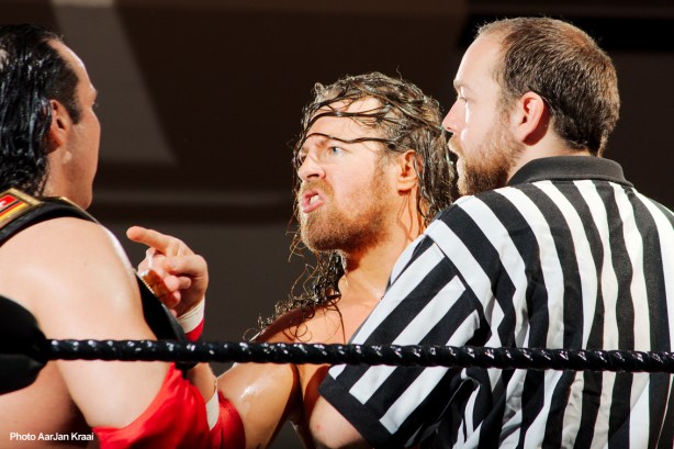 Telling Vandamme that he's got it coming to him