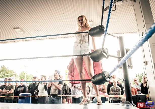 Miss Estonia got Markov's attention using her beauty pageant charms