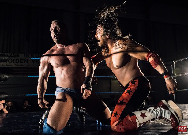 StarBuck vs. Doug Williams